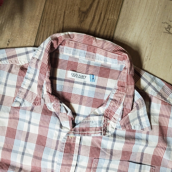 Old Navy Boys Button Down Shirt Size Large White Blue Burgundy Gray Plaid EUC - Picture 10 of 14